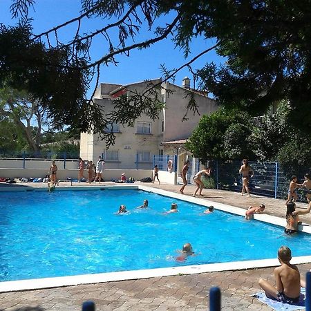 Ymca Villeneuve Les Avignon Hotel Eksteriør billede